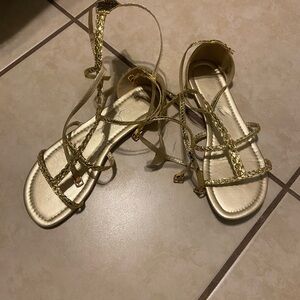 Ellie Gold Textured Sandals